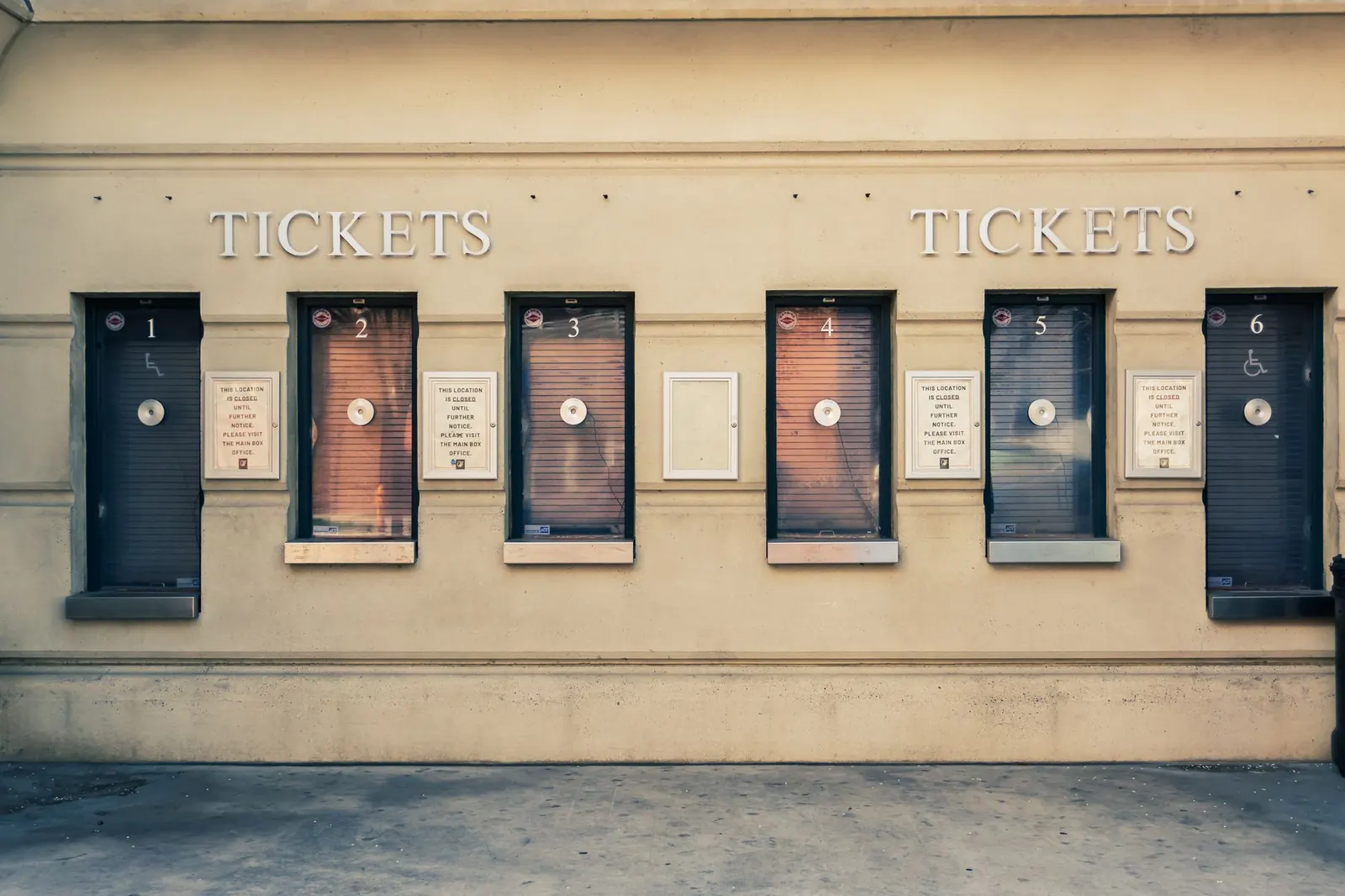 Brand Ambassadors vs Event Hosts: Which Do You Need?